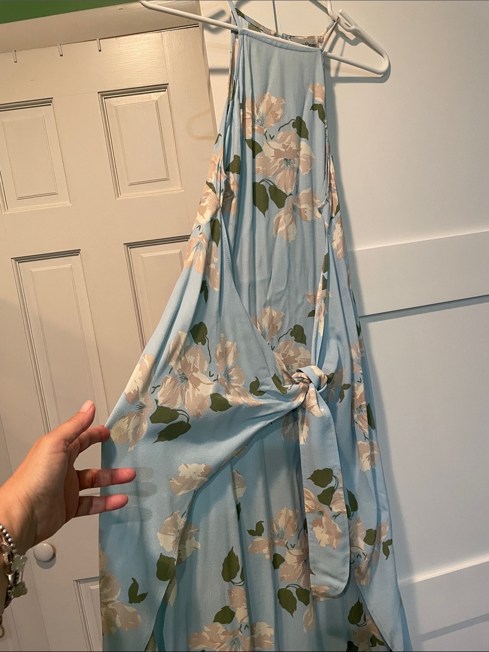 Beautiful floral maxi dress